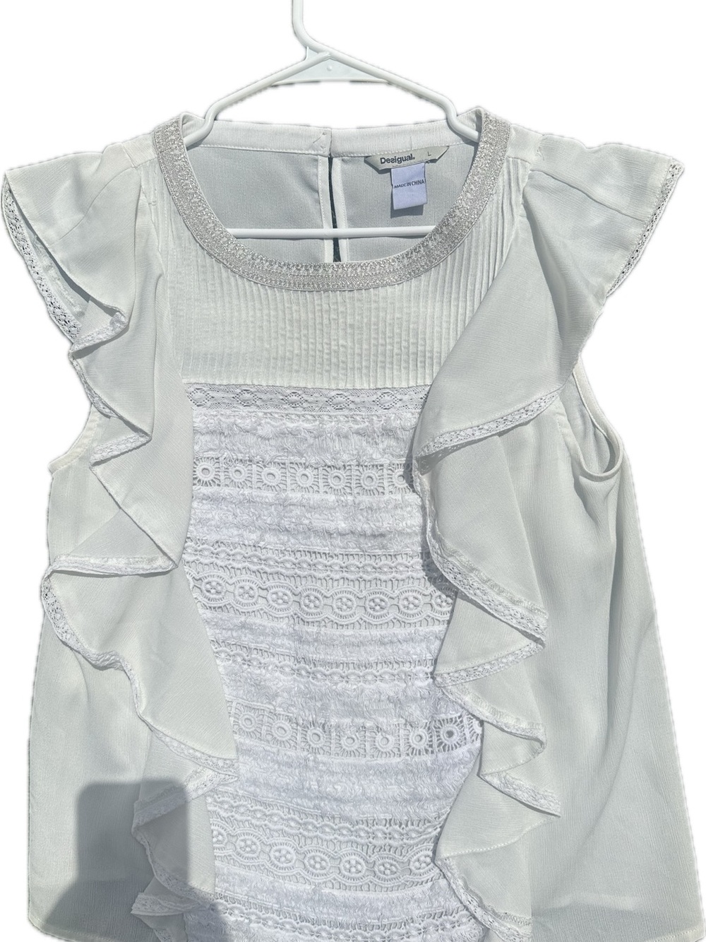 Desigual White Lace Ruffle Sleeveless Blouse